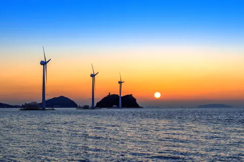 Energy & Natural Resources